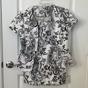White Black House Market Paisley Floral‎ Design Suit